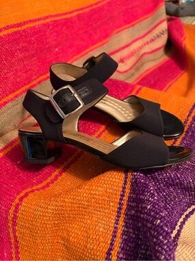 Walking Cradles Low Block Heel Sandals